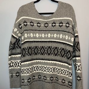 American Eagle Sweater